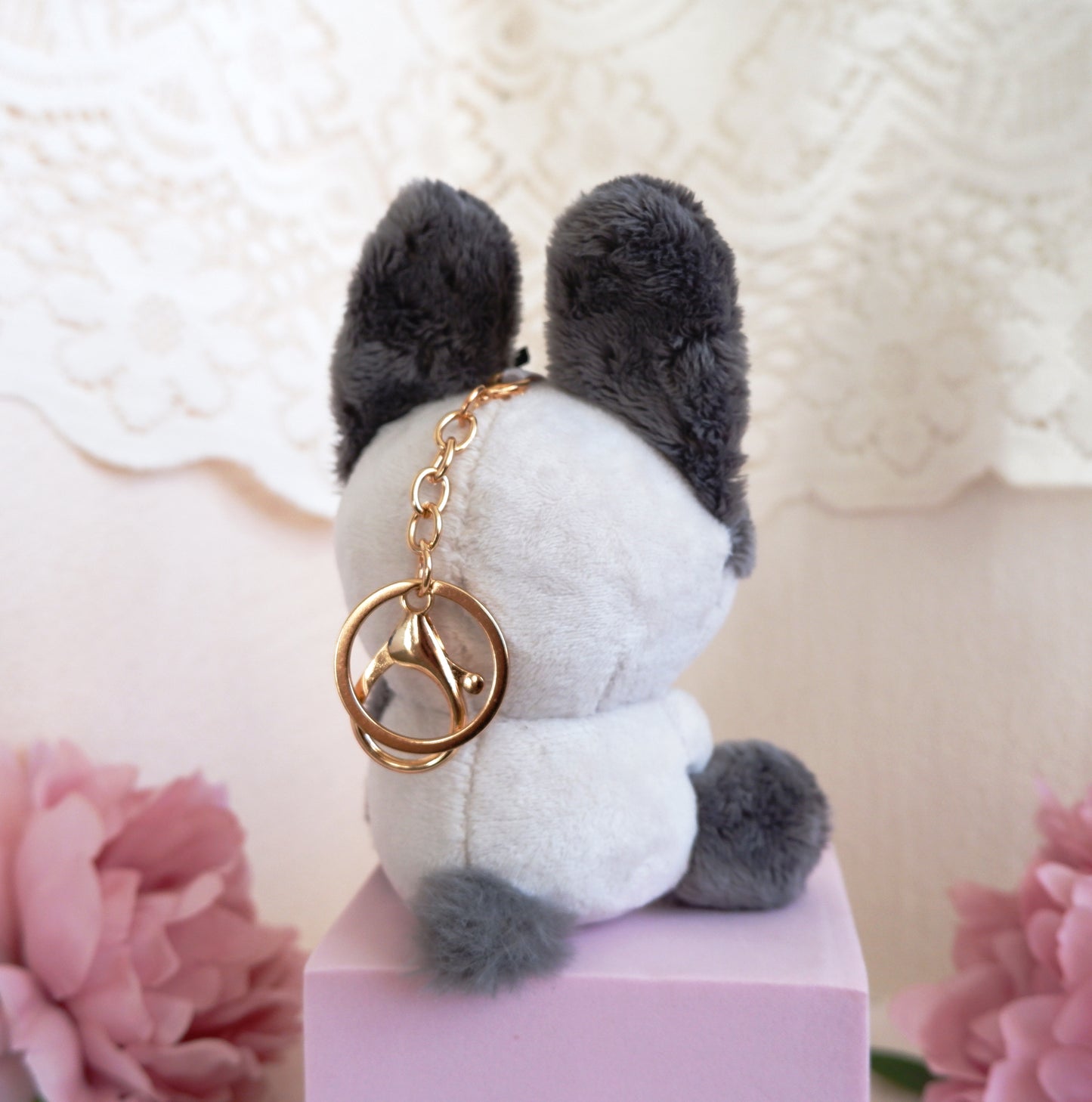 [PRE-ORDER] Black Sesame Bun Plush Keychain